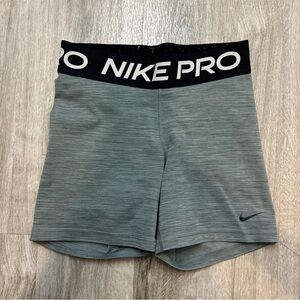 Nike Pro High Rise Gray Women’s Compression Shorts Spandex Volleyball Size Small